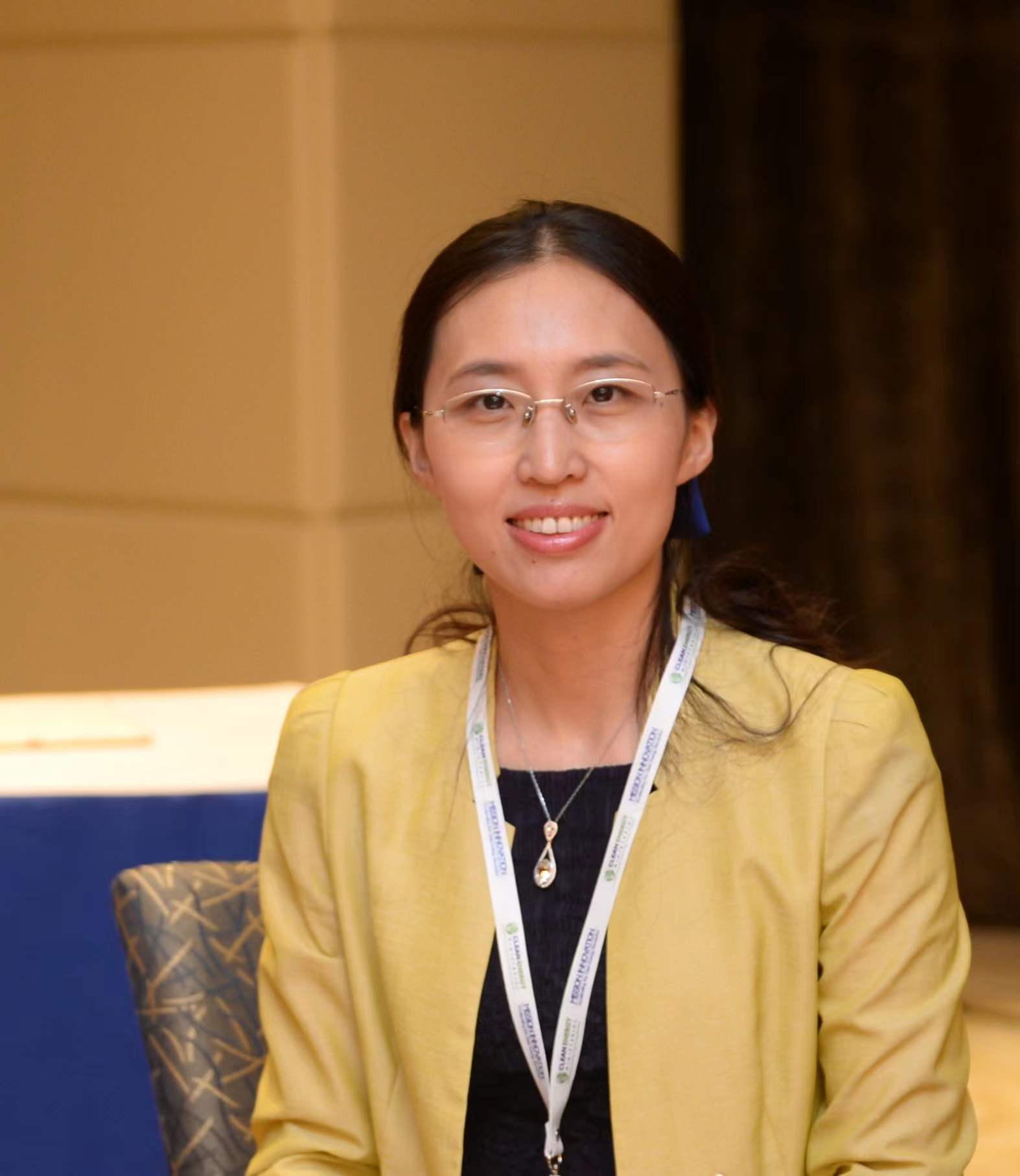 365英国上市公司